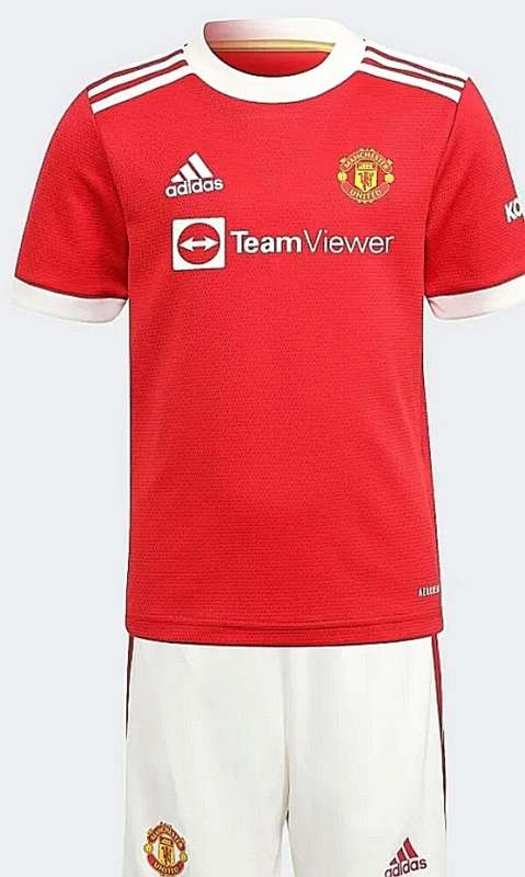 Manchester United(Kids) FC Kit.