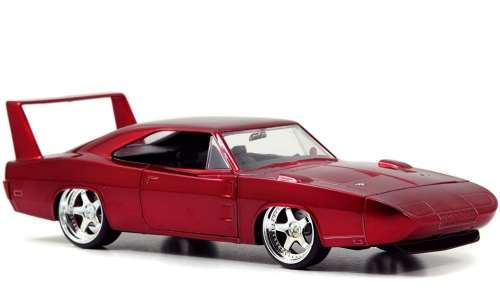 Jada Toys Fast & Furious Dom's Dodge Charger Daytona DIE-CAST Car, 1: 24