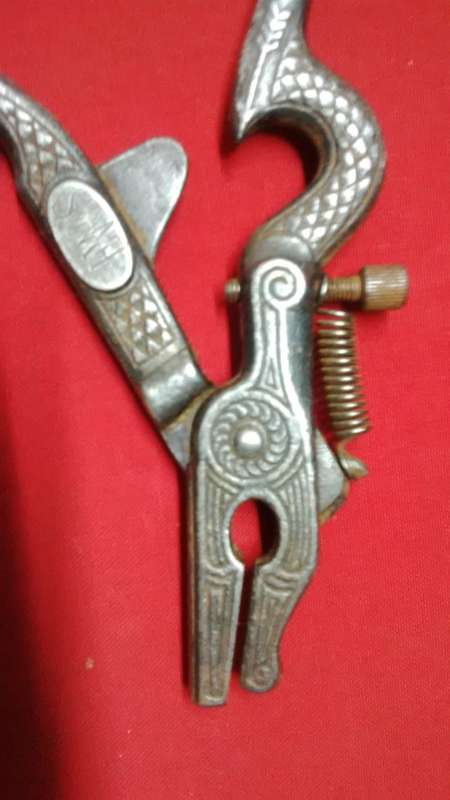 A VINTAGE GERMAN ORNATE SAW SET BY AHREM'S GOODLINE  -  PLEASE SEE PICTURES FOR CONDITION
