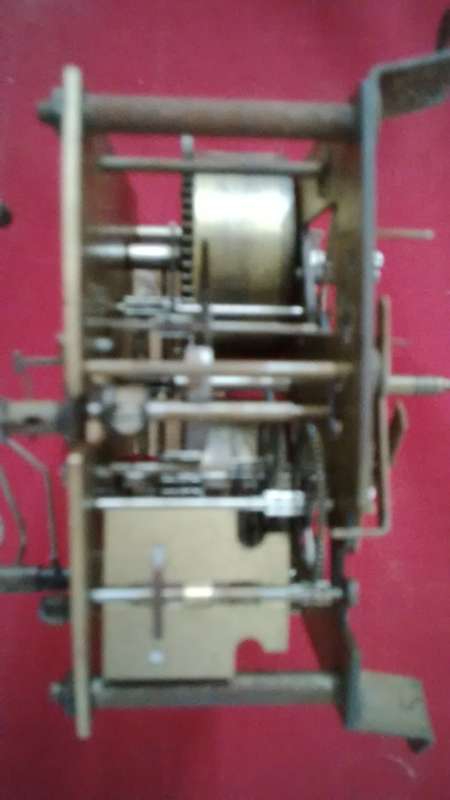 WORKING VINTAGE SMITHS ENFIELD CLOCK MOVEMENT & A ENFIELD CLOCK CASE  -   Read Desc & See Pictures