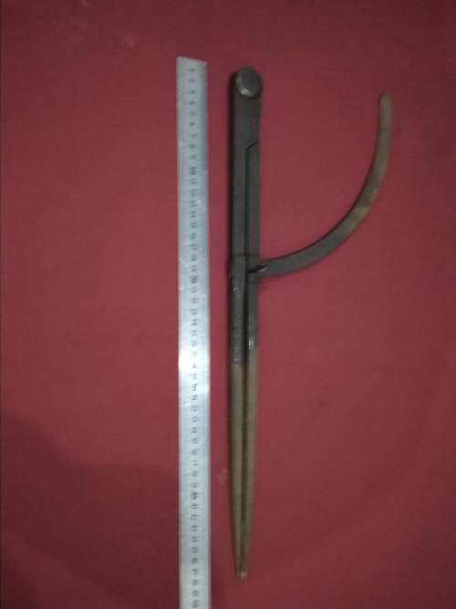 VINTAGE DRAWING TOOL - CARPENTERS DIVIDER - 48cm  PICTURES ARE PART OF THE DESCRIPTION
