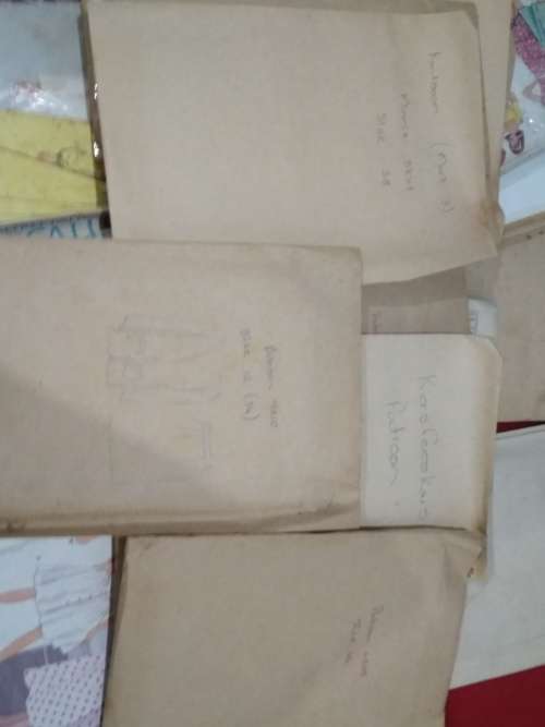 OVER 30 VINTAGE DRESS & OTHER PATTERNS -  PICTURES ARE PART OF THE DESCRIPTION