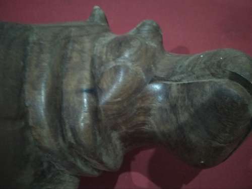 WOOD CARVED HIPPO  L=38 H=18 W=15- Please see Pics they pard of the description