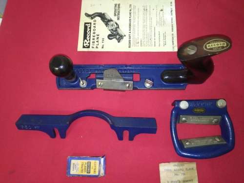 VINTAGE RECORD No735 FIBREBOARD PLANE-NEW IN THE BOX  See PICs & DESC