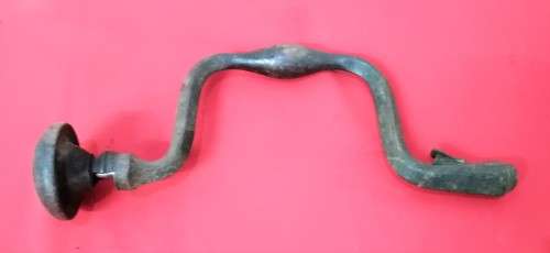 2 VINTAGE BRACE DRILL + 12 AUGER BITS - PLEASE C DESC