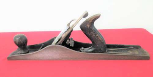VINTAGE STANLEY No 6 PLANE- AS PER PICTURES & DESCRIPTION - PLEASE C DESC