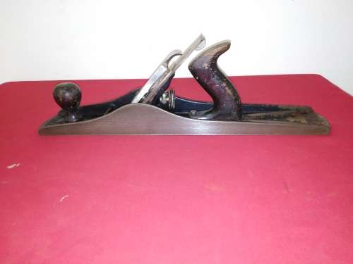 VINTAGE STANLEY No 6 PLANE- AS PER PICTURES & DESCRIPTION - PLEASE C DESC