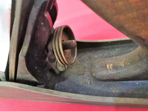 VINTAGE STANLEY No 4 PLANE- AS PER PICTURES & DESCRIPTION - PLEASE C DESC
