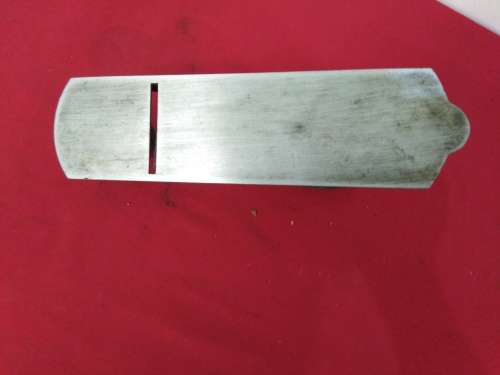 VINTAGE STANLEY No 4 PLANE- AS PER PICTURES & DESCRIPTION - PLEASE C DESC