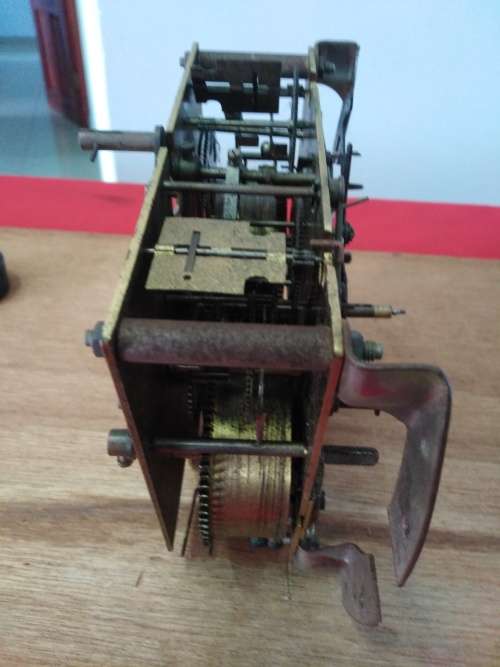 SMITH ENFIELD WESTMINSTER MOVEMENT FOR REPAIRS MORE INFO BELOW (1.7KG)- PLEASE C DESC
