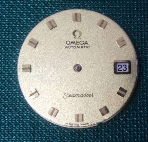 OMEGA AUTOMATIC MOVEMENT & DIAL FOR PARTS- PLEASE C DESC