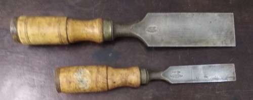 2 Vintage EA Berg Eskilstuna Sweden 25 & 50mm Chisels -  PLEASE C Pics & Desc
