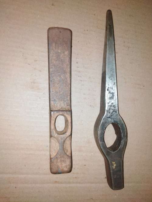 2 HAMMER HEADS ONLY - 1 PICK HAMMER  1 ROCK HAMMER  - Please C Pics N Description