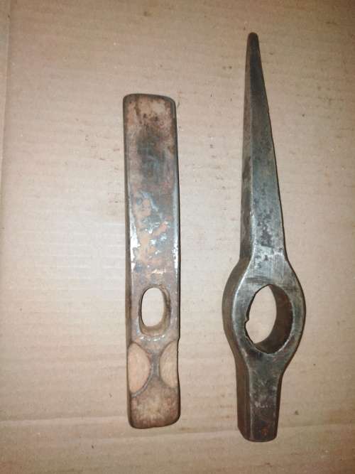 2 HAMMER HEADS ONLY - 1 PICK HAMMER  1 ROCK HAMMER  - Please C Pics N Description