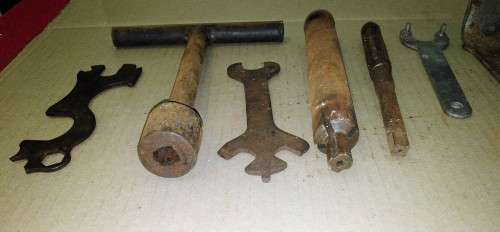JOB LOT TOOLS 2 VARIOUS SOLD AS IS - Please C Pics N Description