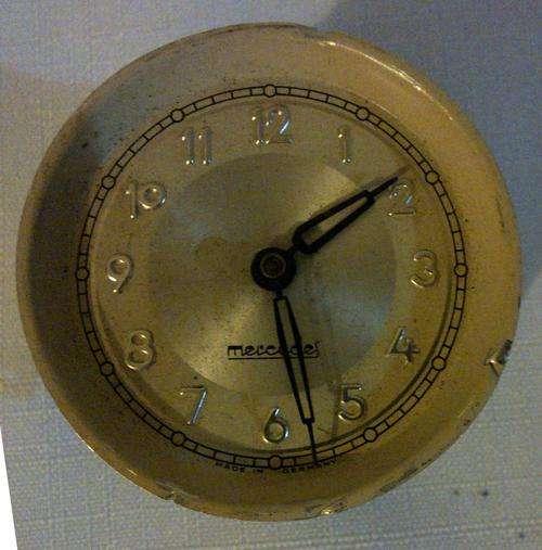 A vintage Mercedes Clock movement WORKING - Please see pics & description for details