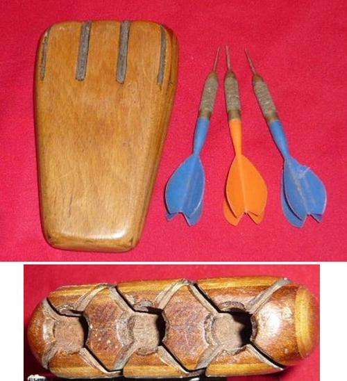 VINTAGE WOODEN DART HOLDER + SET OF DARTS   (Post R50) please read see description