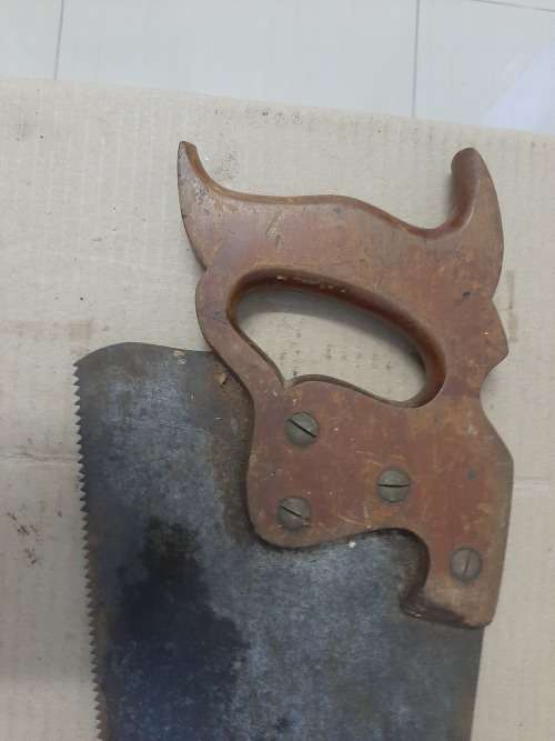 Vintage Disston D8 saw - medallian and Visible etching on 60cm 8tpi blade - see pictures