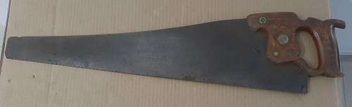 2 VINTAGE SAWS - DISSTON WITH VISIBLE ETCHING ON BLADE & ATKINS - Pictures are part of the desc