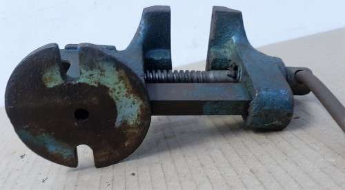 VINTAGE ANVIL TABLE VICE - Desc incl Photos
