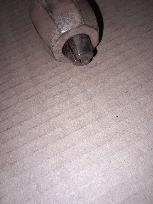 R125.00 START - VINTAGE BRACE & 6 AUGER BITS  -PLEASE SEE DESC & PICs - R125 START
