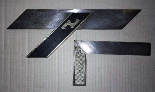A VINTAGE HARDWOOD & BRASS ANGLE SQUARE & A HENRY BOOKER GERMAN METAL SQUARE  -