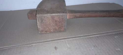 VINTAGE CARPENTERS WOODEN MALLET