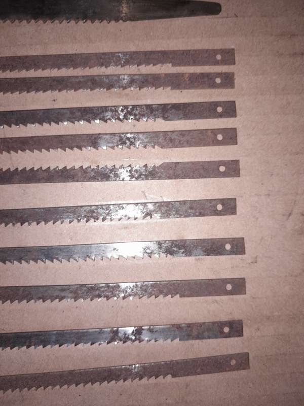 VARIOUS SAW BLADES - SOME DONT HAVE END TABS - PLEASE SEE DESCRIPTION FOR MORE DETAILS
