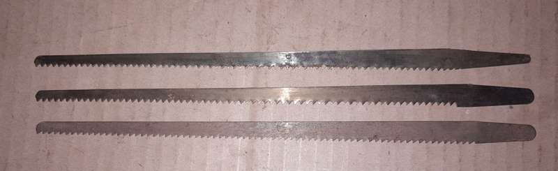 VINTAGE KEYHOLE SAW + 3 ADDITIONAL BLADES- PLEASE SEE PICTURES