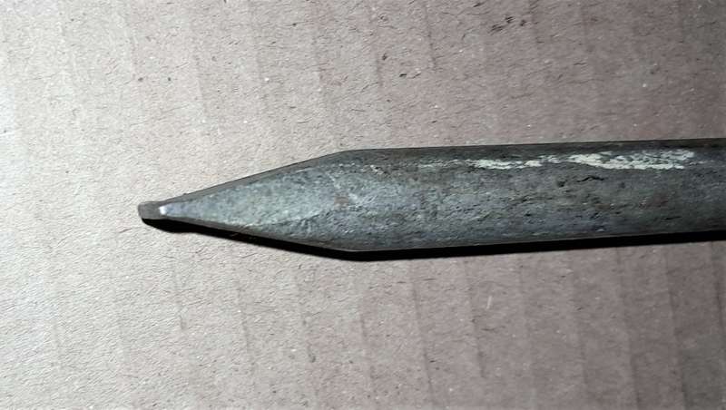 UNIQUE VINTAGE SCREWDRIVER - STAMPED UNKNOWN - PLEASE SEE PICTURES