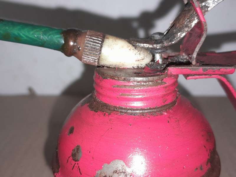 VINTAGE OIL & GREASE CANS - PLEASE SEE PICTURES