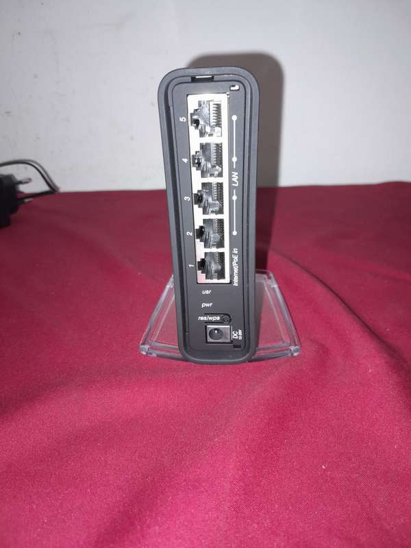 Microtik hAP Series Router - used with original packaging & documentation - as reflected in Pictures