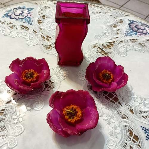 Floating candles