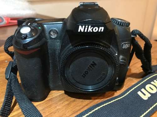 Nikon d50 camera