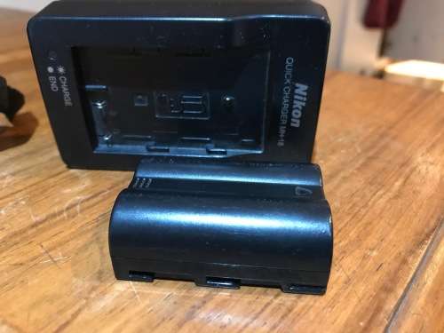 Nikon d50 camera