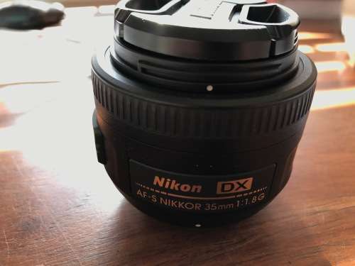 Nikon lens 35mm DX 1.8G