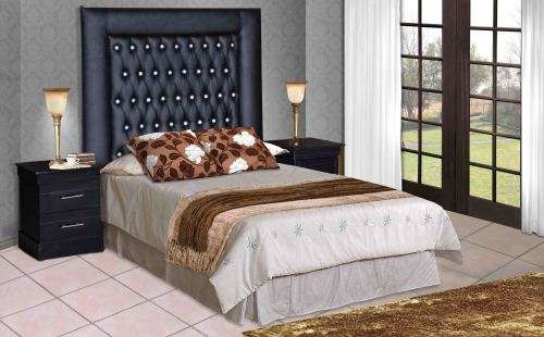 Bedroom set (headboard & pedestals)