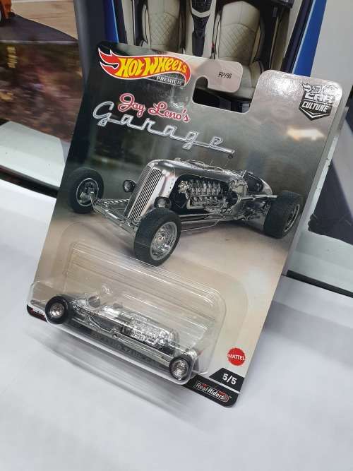 1/64 Hotwheels Boulevard Jay Leno Tank Car