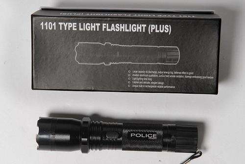 **BARGAIN**STOCK CLEARANCE SALE AIRCRAFT GRADE ALUMINIUM POLICE TYPE FLASHLIGHT STUN GUN AND TORCH