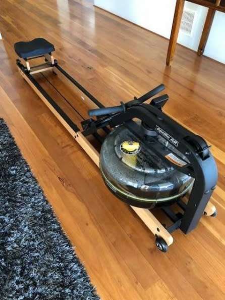 ROWING MACHINE
