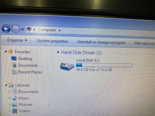 Asus EEPC 7` laptop celeron,1gb ram