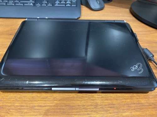 Asus EEPC 7` laptop celeron,1gb ram