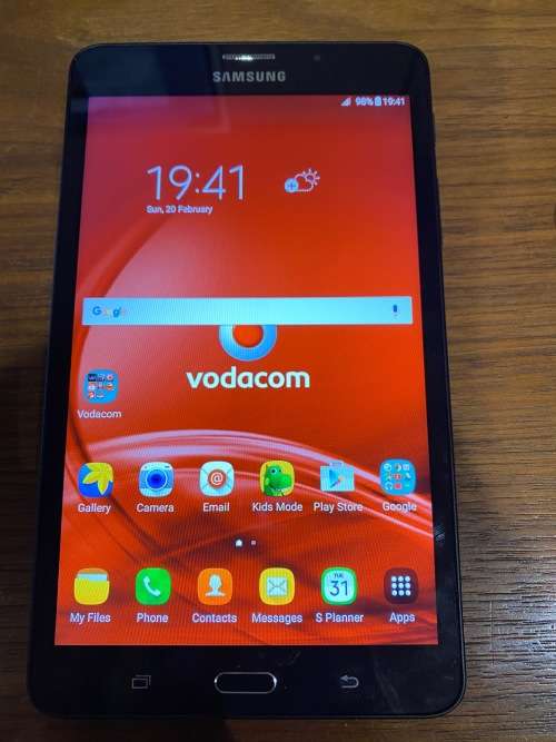 Samsung Galaxy Tab A7` Wifi and 4g LTE 8GB - Black
