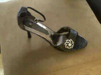 PLS1110179AE BLACK OPENTOE SANDALS WITH BAUBLE DETAIL