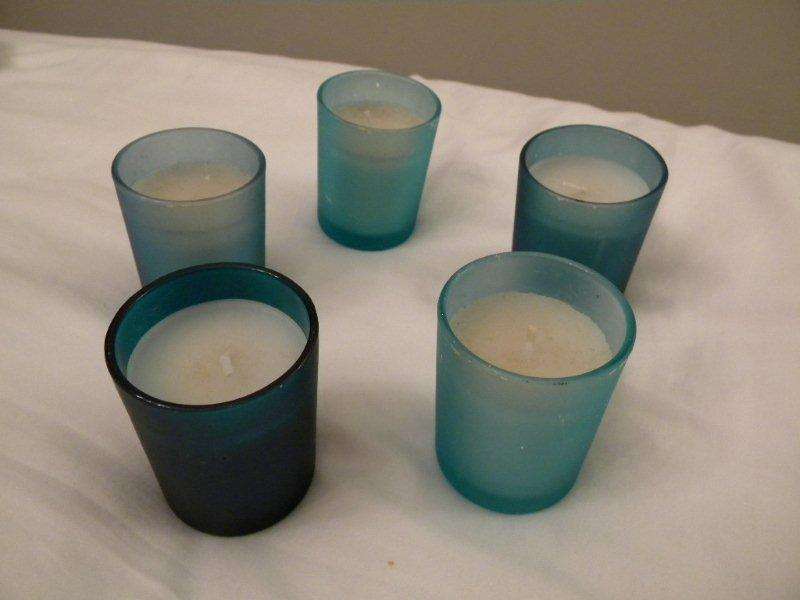 5 TURQUOISE CANDLES