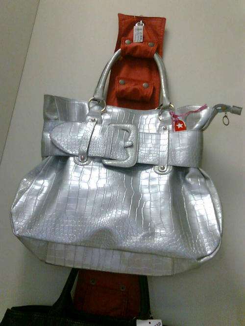STYLISH SILVER HANDBAG WITH BELT BUCKLE TRIM MOCK CROC -SKIN
