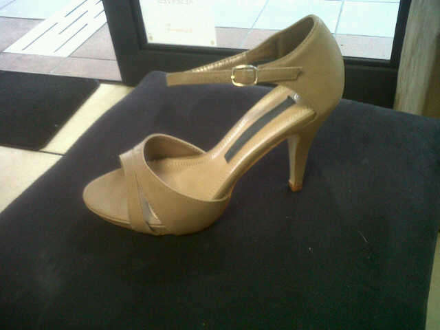 PLS111085BI - OPEN TOE, CLOSED BACK, ANKLE STRAP - BEIGE COURT - SIZE 7 ONLY