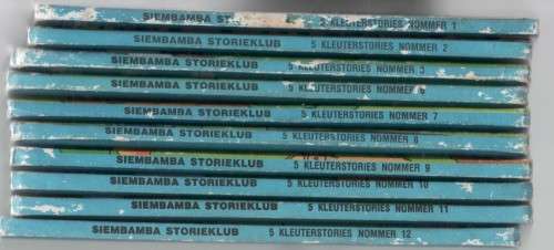 TIEN SIEMBAMBA STORIEKLUBBOEKE - ATTIE BOTHMA EN RIAN PIETERSE (ALMAL 1 STE DRUK 1982 EN 1983)