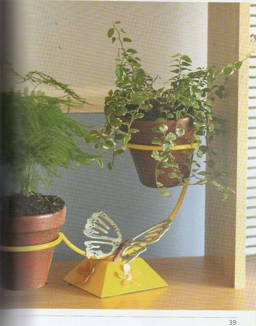 SCRAP-METAL CRAFT - ALET GENIS (1 ST PUBLISHED 2004)