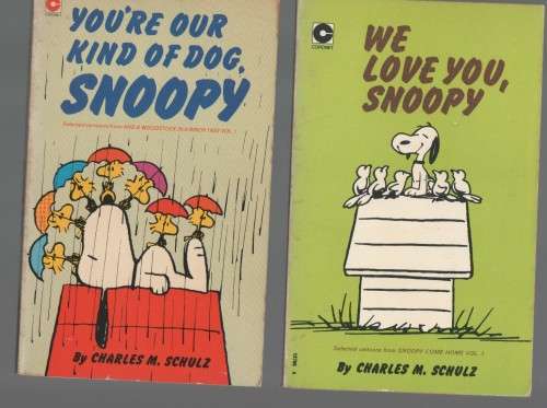 FIVE CHARLIE BROWN PAPERBACKS BY CHARLES M SCHULZ